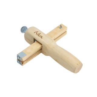 Strap cutter