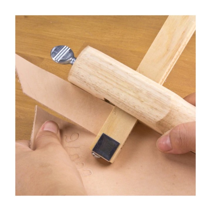 Strap cutter