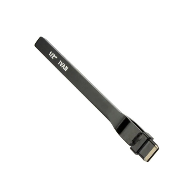 Oblong punches in carbon steel