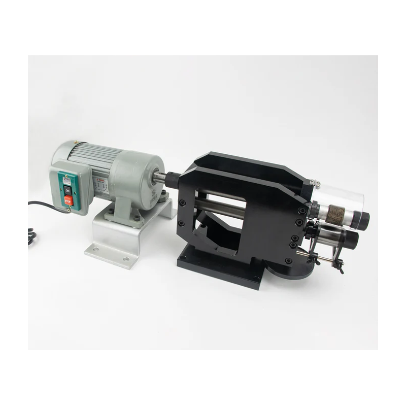 Machine à embosser le cuir