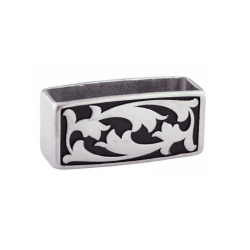 floral loop w/ black patina