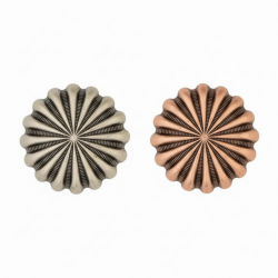 Pinwheel Concho with Post...