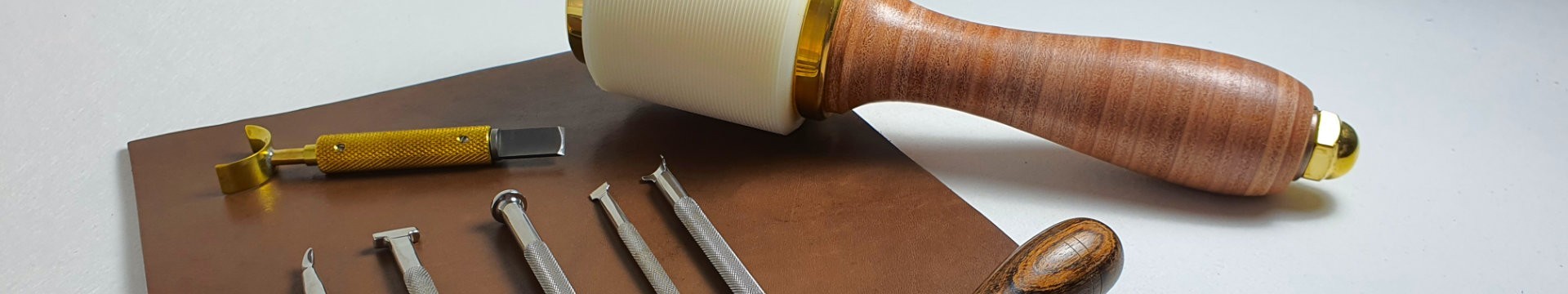 Outils Barry King (repoussage)